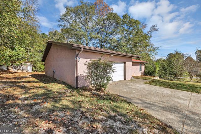 5575 Milam Road, Fairburn, GA 30213