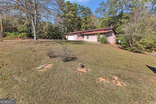 5575 Milam Road, Fairburn, GA 30213