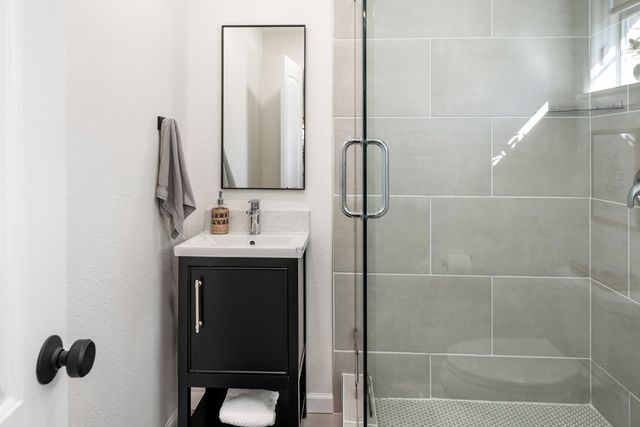 103 Latimer Drive, Tool, TX 75143