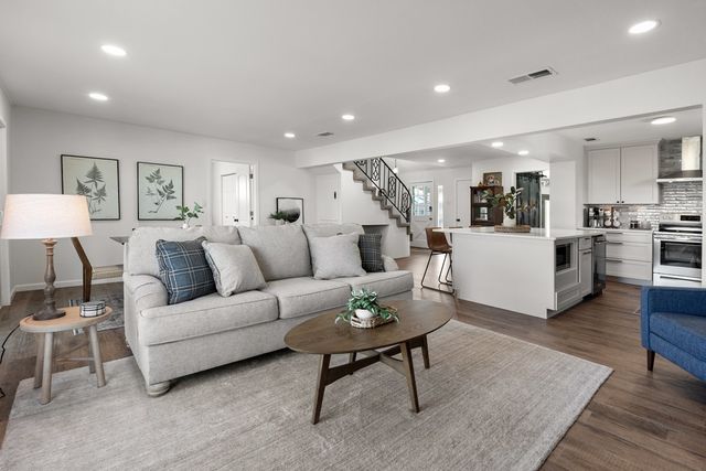 103 Latimer Drive, Tool, TX 75143