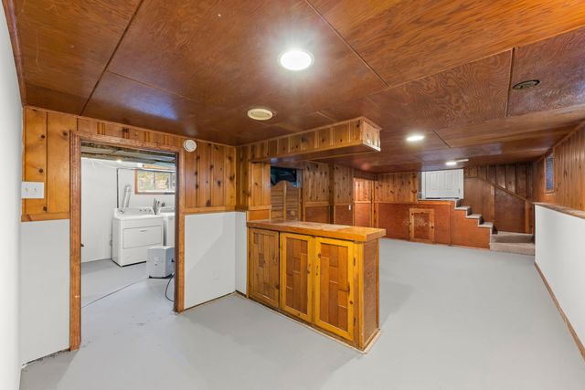 329 E 5th Street, Lockport, IL 60441