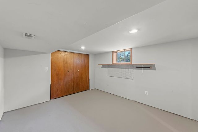 329 E 5th Street, Lockport, IL 60441