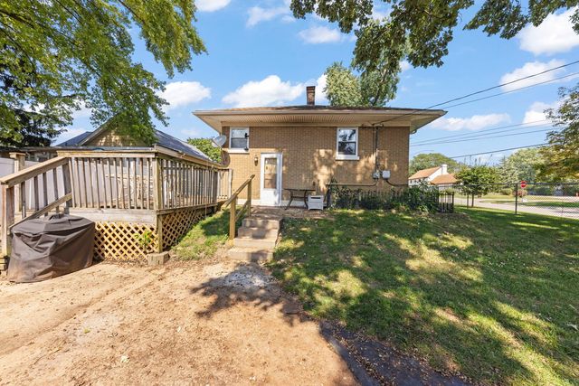 329 E 5th Street, Lockport, IL 60441