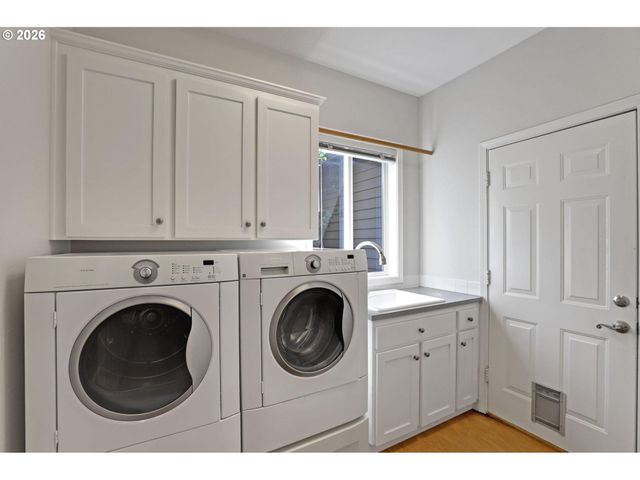 1438 Nw MAYFIELD Rd, Portland, OR 97229