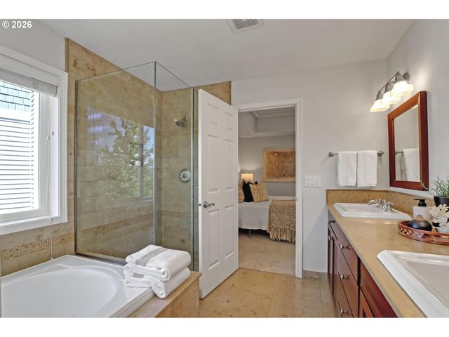 1438 Nw MAYFIELD Rd, Portland, OR 97229