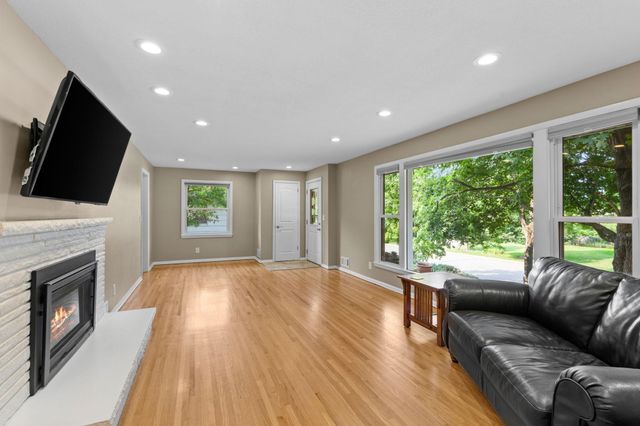 6321 Upton Avenue S, Richfield, MN 55423