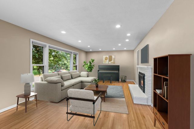 6321 Upton Avenue S, Richfield, MN 55423