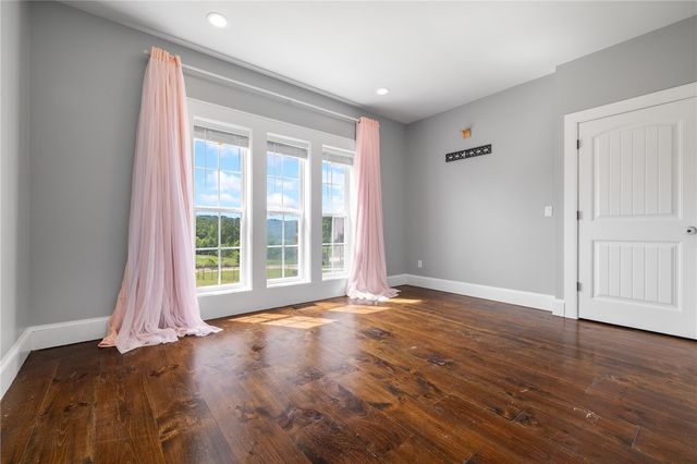 6935 Bear Creek Drive, Harrison, AR 72601