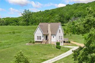 6935 Bear Creek Drive, Harrison, AR 72601