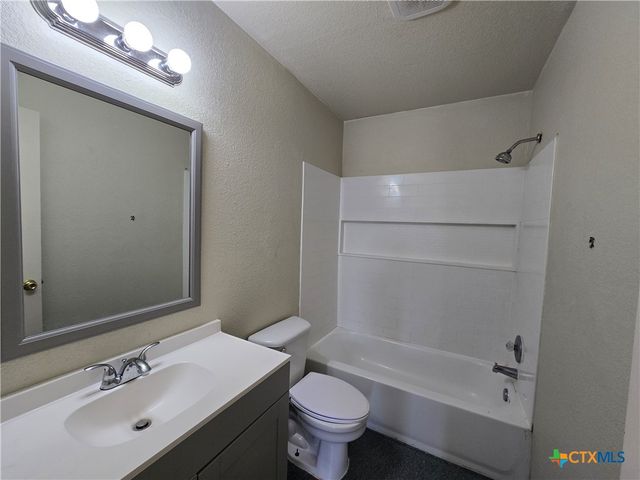 1206 Industrial Boulevard C, Killeen, TX 76549