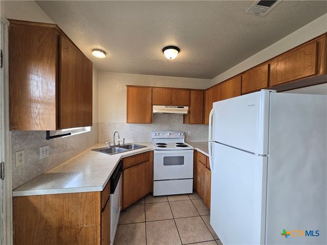 1206 Industrial Boulevard C, Killeen, TX 76549