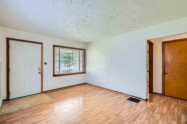 1453 E 20th Avenue, Columbus, OH 43211