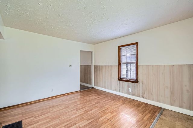 1453 E 20th Avenue, Columbus, OH 43211