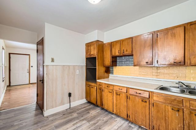 1453 E 20th Avenue, Columbus, OH 43211