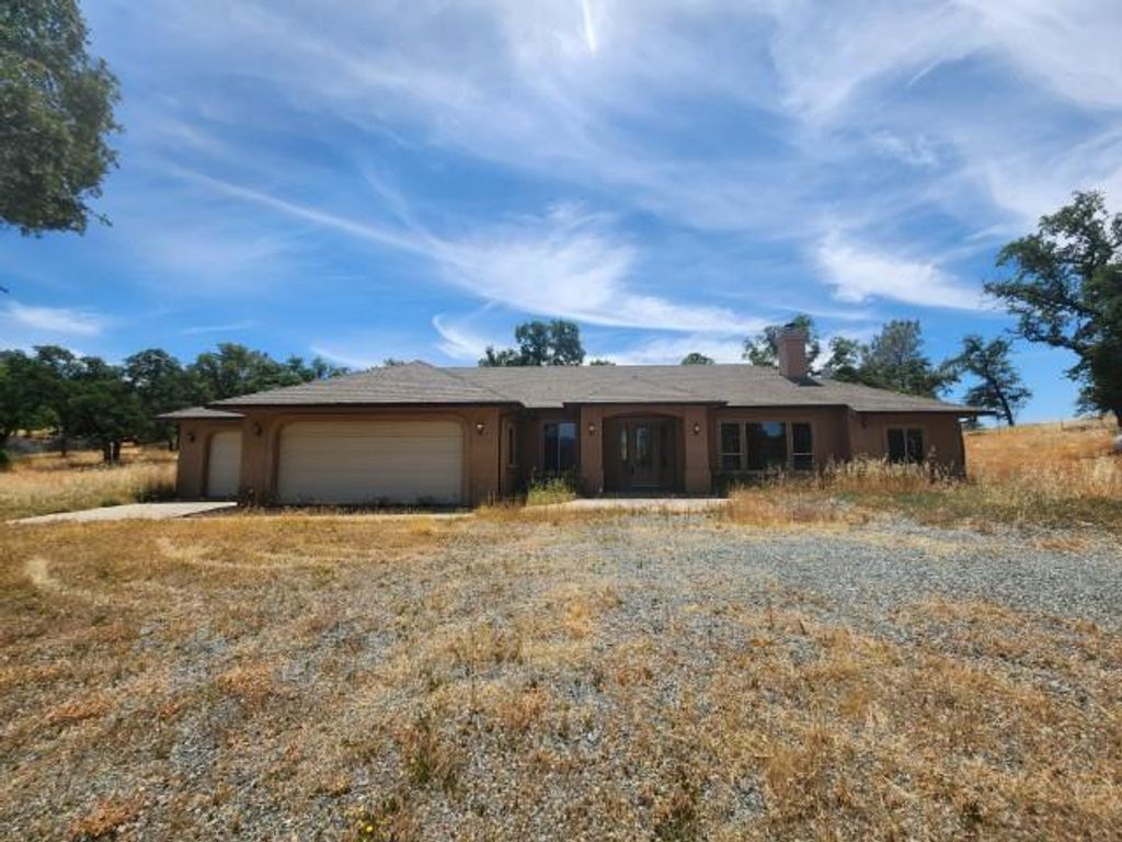 85 Sunnyhill Rd, Bangor, CA 95901