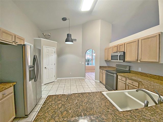 16834 ROCKWELL HEIGHTS LANE, Clermont, FL 34711