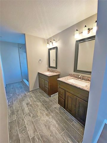 16834 ROCKWELL HEIGHTS LANE, Clermont, FL 34711