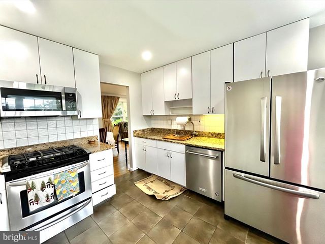 10202 MCGOVERN DR, Silver Spring, MD 20903