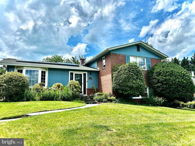 10202 MCGOVERN DR, Silver Spring, MD 20903