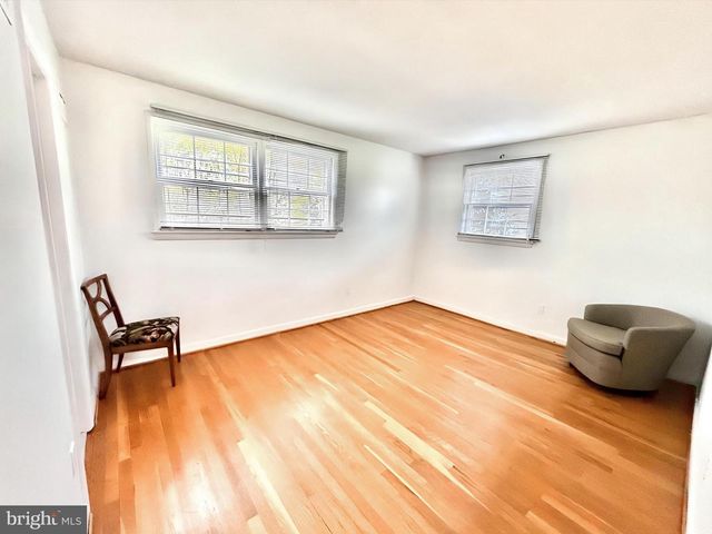 10202 MCGOVERN DR, Silver Spring, MD 20903