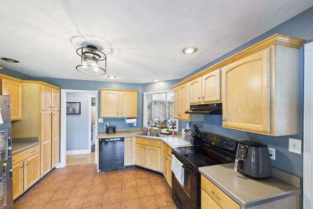 49 Mountain Laurel Way, Monticello, KY 42633