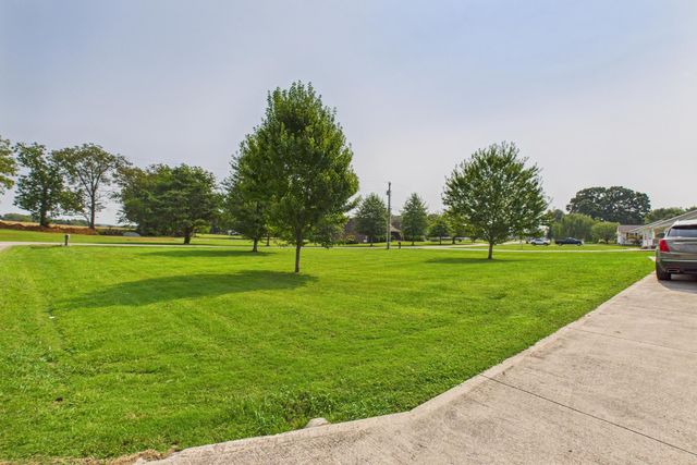 49 Mountain Laurel Way, Monticello, KY 42633