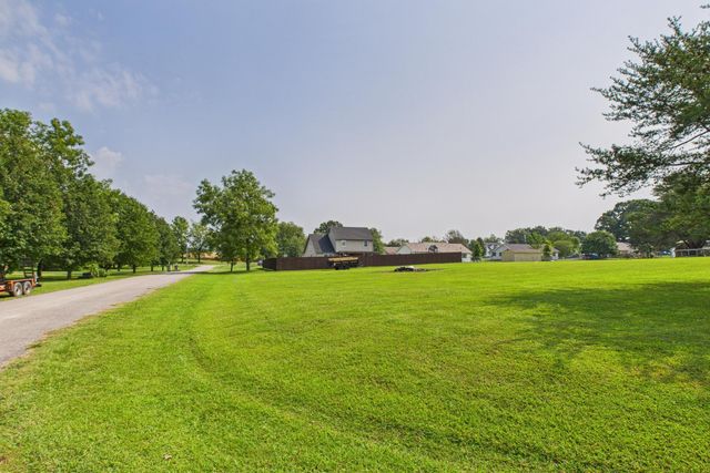 49 Mountain Laurel Way, Monticello, KY 42633