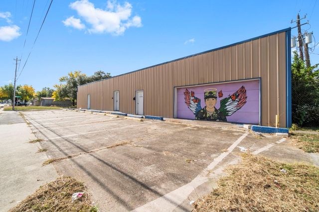 1018 Shaver Street, Pasadena, TX 77506