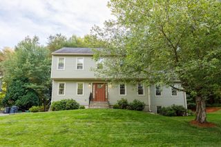 44 Meadow Lane, Grafton, MA 01536