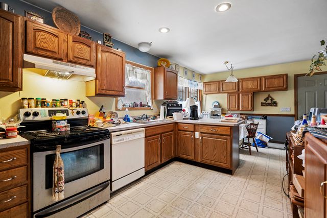 1800 E Narlock Road, Cedar, MI 49621