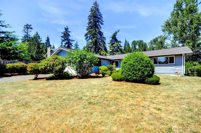5512 NE 204 Street, Lake Forest Park, WA 98155