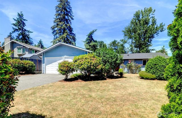5512 NE 204 Street, Lake Forest Park, WA 98155