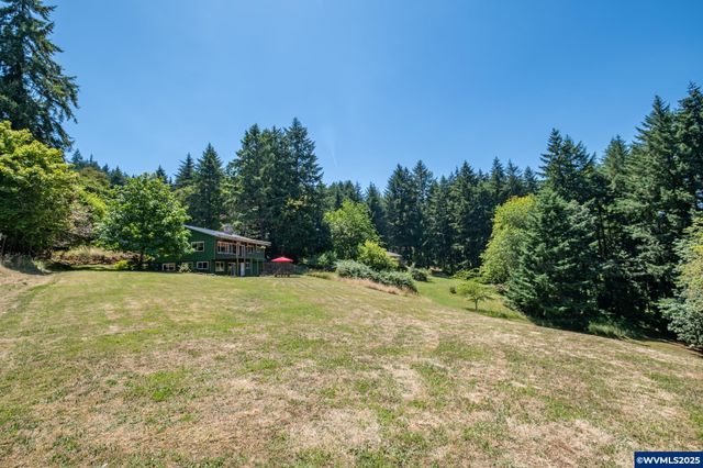 30393 Rancho Rd, Lebanon, OR 97355