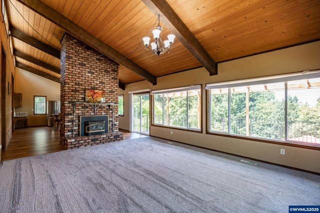 30393 Rancho Rd, Lebanon, OR 97355
