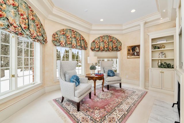 8500 Kugler Mill Road, Indian Hill, OH 45243