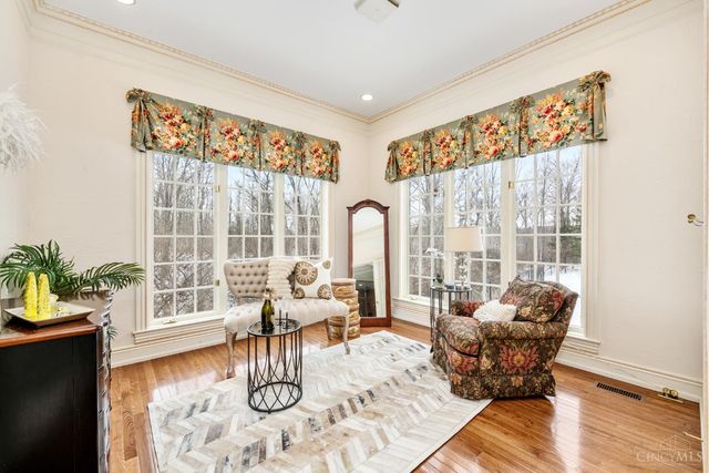 8500 Kugler Mill Road, Indian Hill, OH 45243