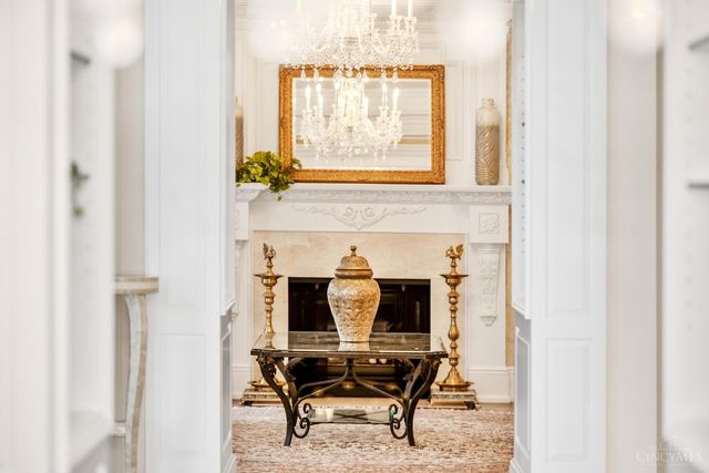 8500 Kugler Mill Road, Indian Hill, OH 45243