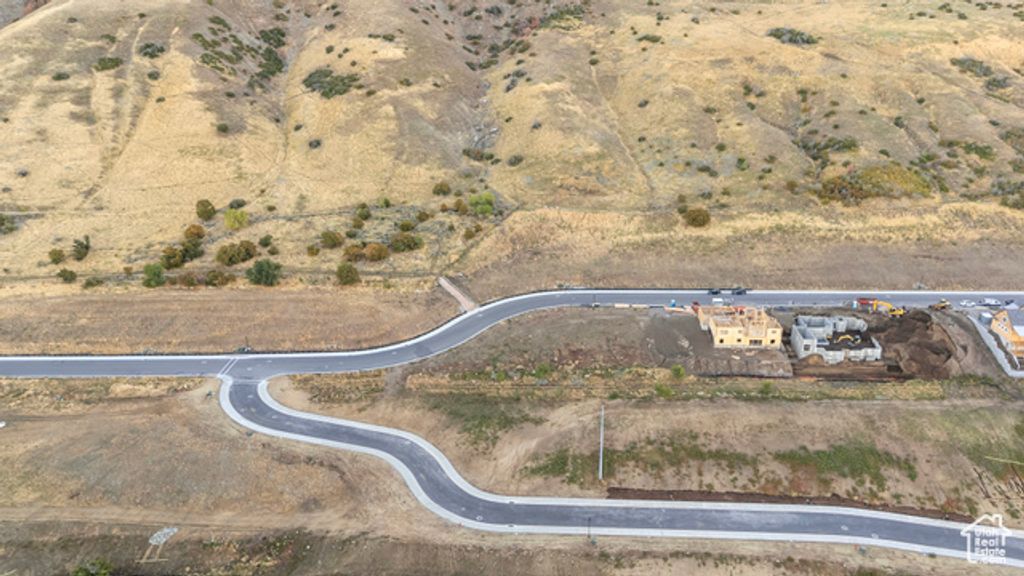 Image 12 of property listing at 75 S Grandison Ct # 69-R, Fruit Heights, UT 84037