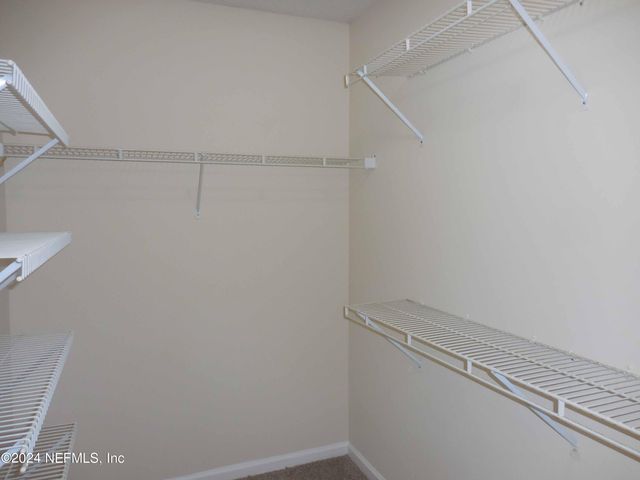 2942 ROCKFORD FALLS Drive N, Jacksonville, FL 32224
