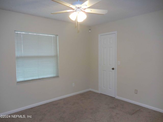 2942 ROCKFORD FALLS Drive N, Jacksonville, FL 32224