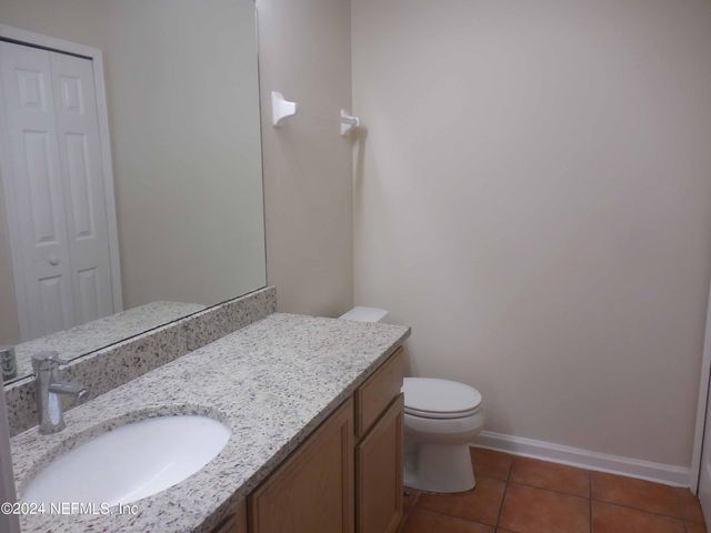 2942 ROCKFORD FALLS Drive N, Jacksonville, FL 32224