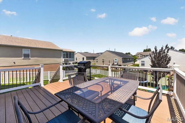 627 Hunt Run Drive, Wentzville, MO 63385