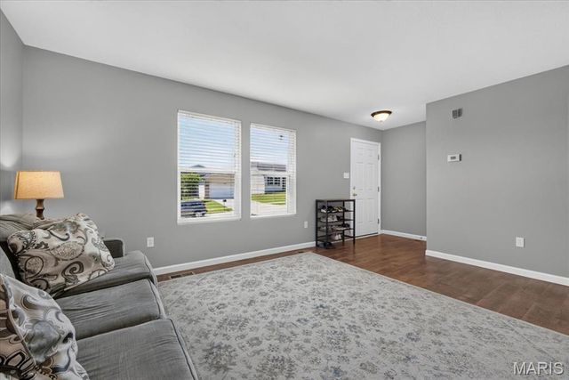 627 Hunt Run Drive, Wentzville, MO 63385
