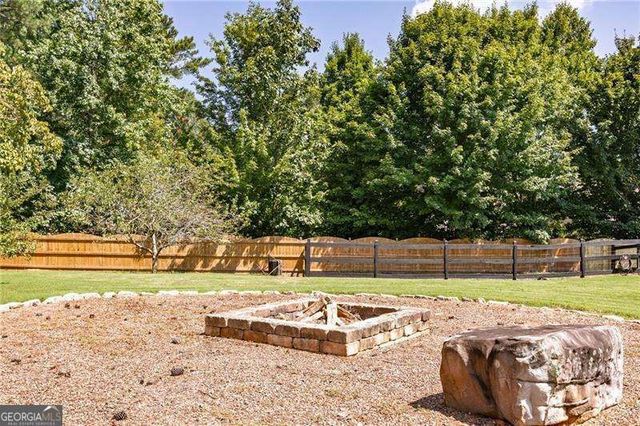 404 Billings Farm Drive, Canton, GA 30115