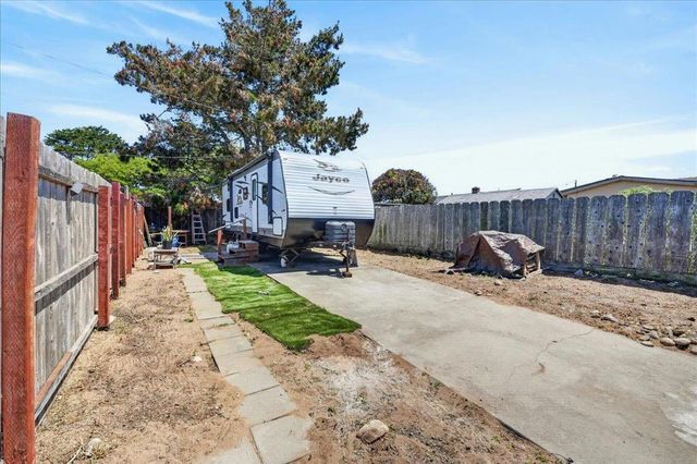 3182 Vista Del Camino, Marina, CA 93933
