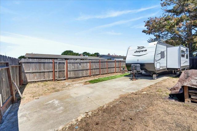 3182 Vista Del Camino, Marina, CA 93933