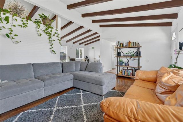 3182 Vista Del Camino, Marina, CA 93933