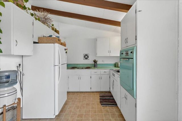3182 Vista Del Camino, Marina, CA 93933