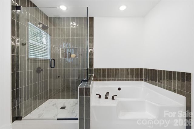 4611 Rock Stream Drive, Charlotte, NC 28269