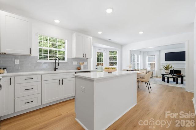 4611 Rock Stream Drive, Charlotte, NC 28269